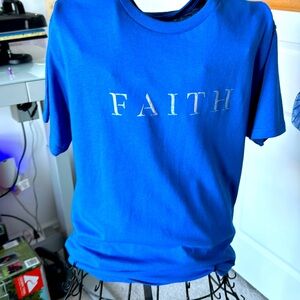 F.A.I.T.H base t-shirt